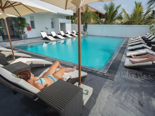 The Beach Apartments image 42